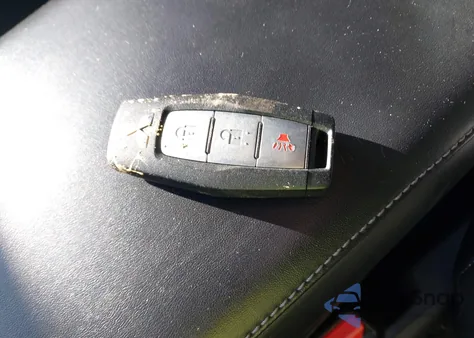 2022 Mitsubishi Outlander Es 2.5 S-Awc z USA, uszkodzony, nr VIN JA4J4TA81NZ013965